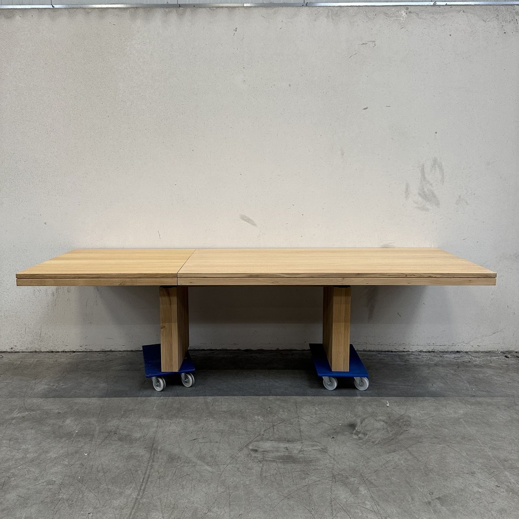 Double extendable dining table