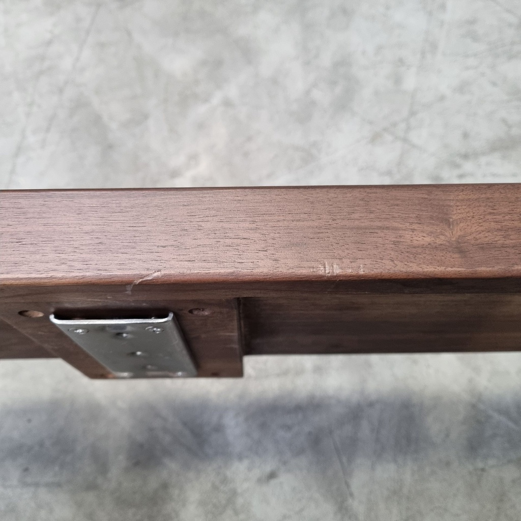 Walnut Spindle bed