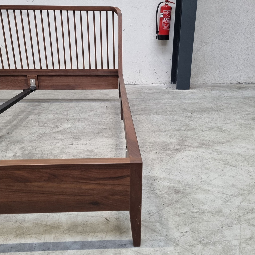 Walnut Spindle bed