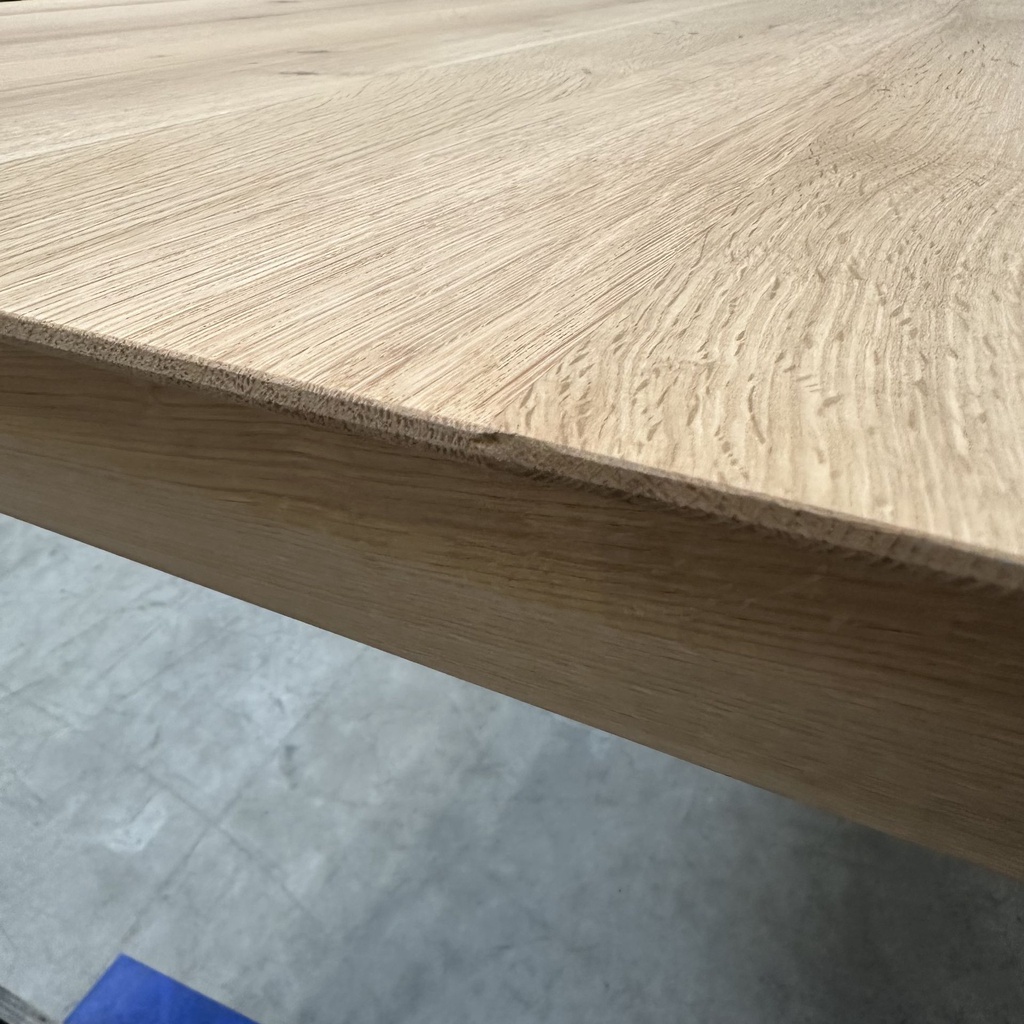 Bok dining table