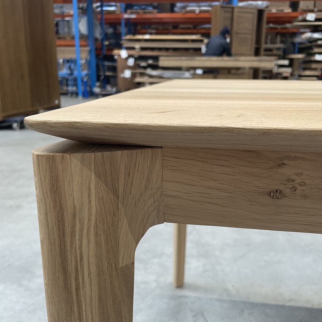 Bok dining table