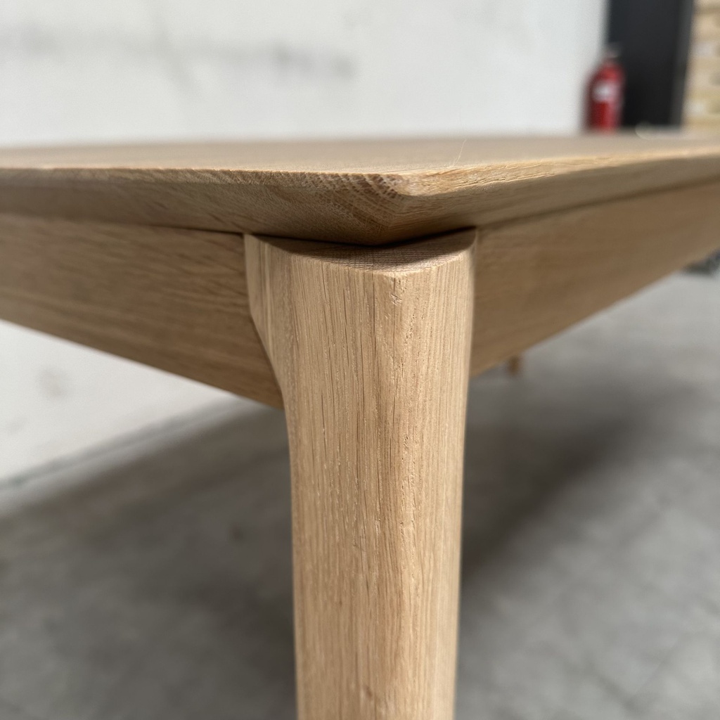 Bok dining table