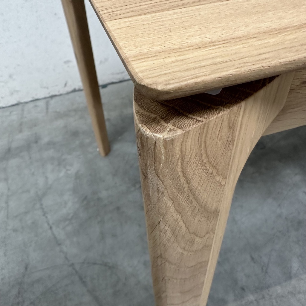 Bok dining table