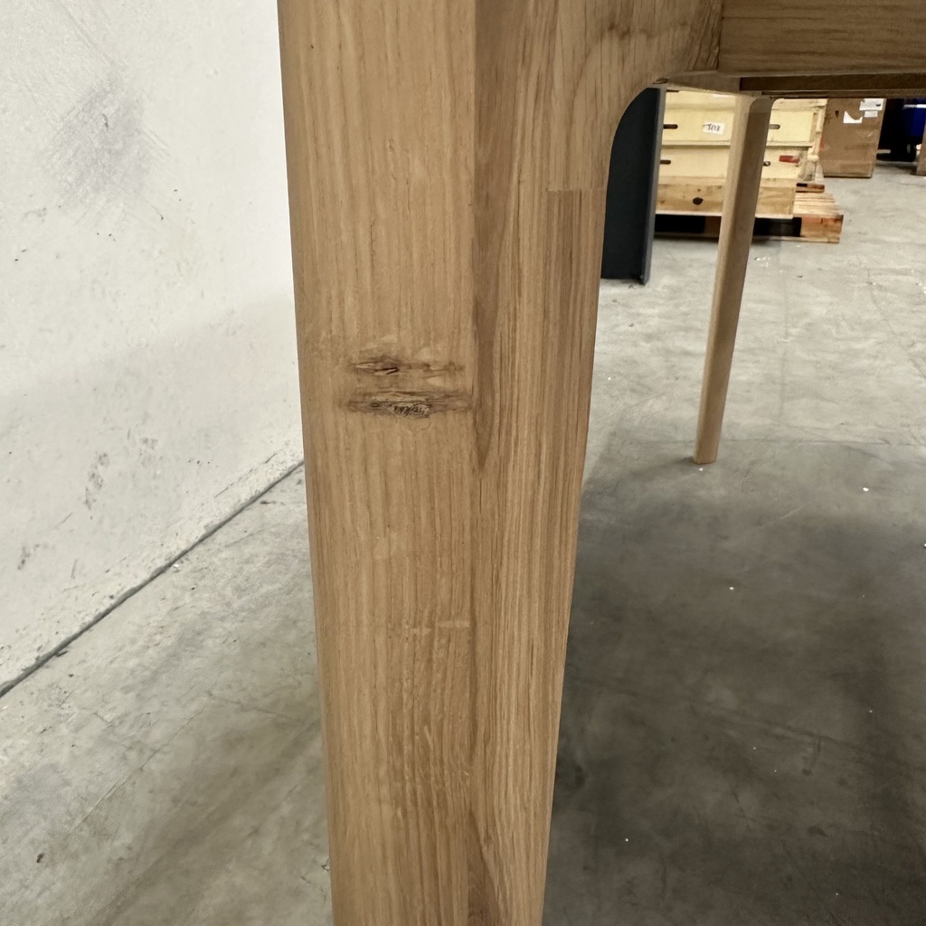 Bok dining table