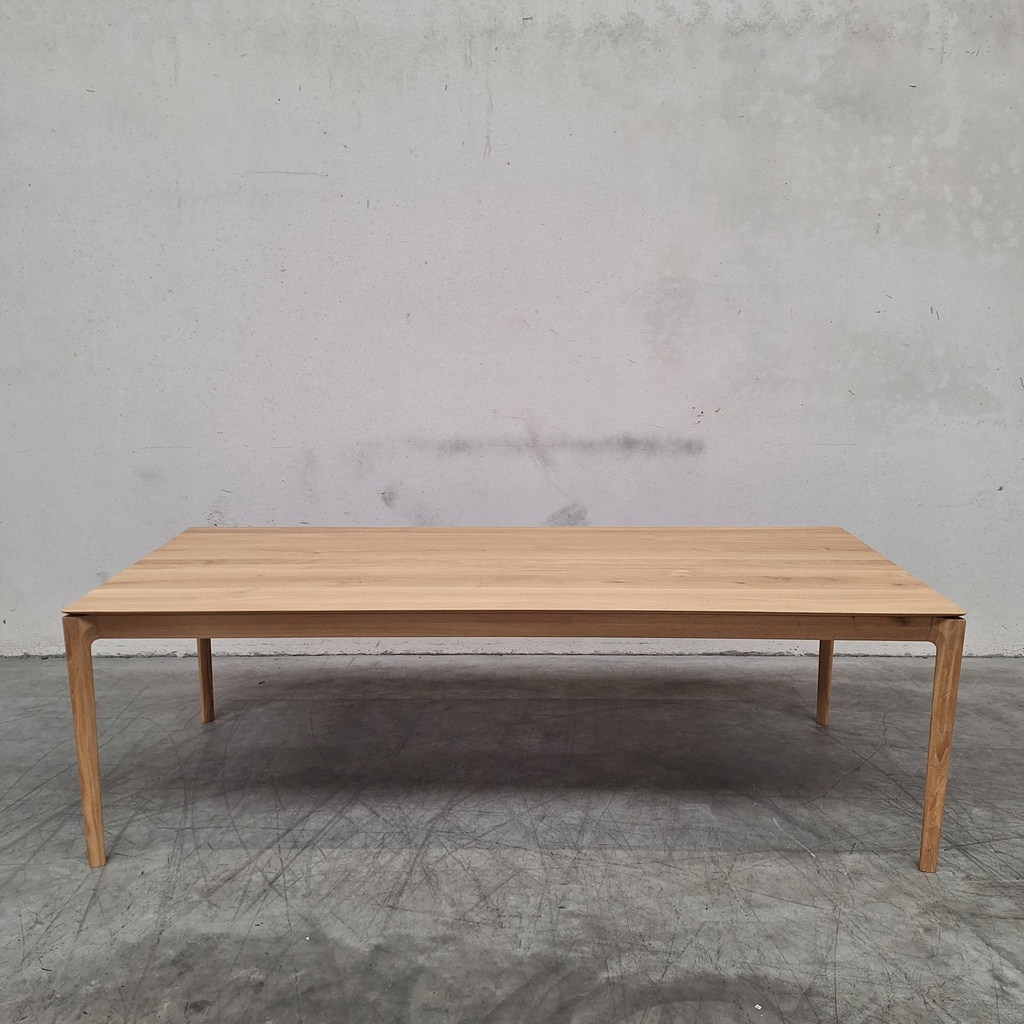 Bok dining table