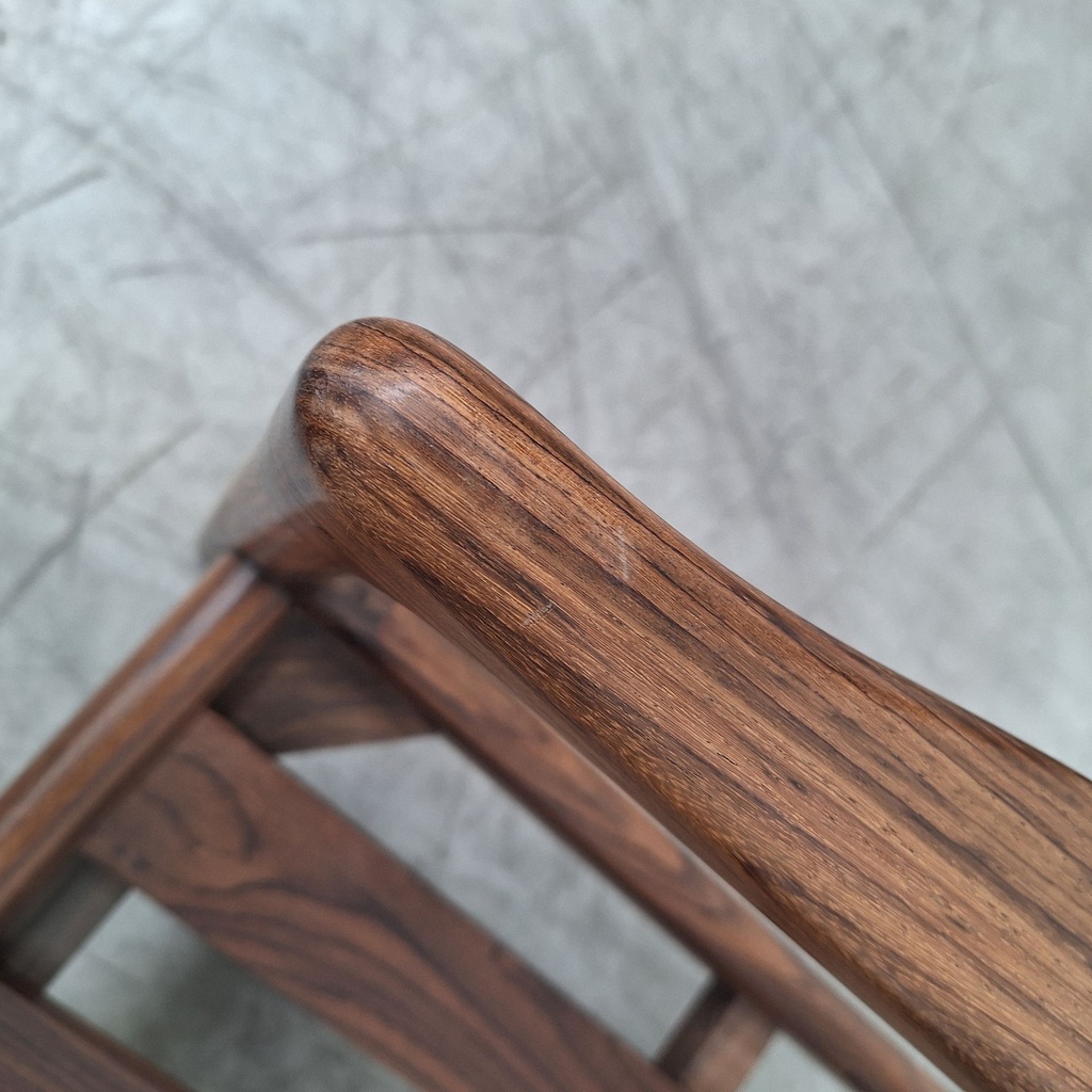 Rosewood Jack lounge chair frame