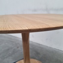 Torsion dining table