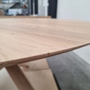 Circle dining table