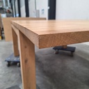 Stretch extendable dining table