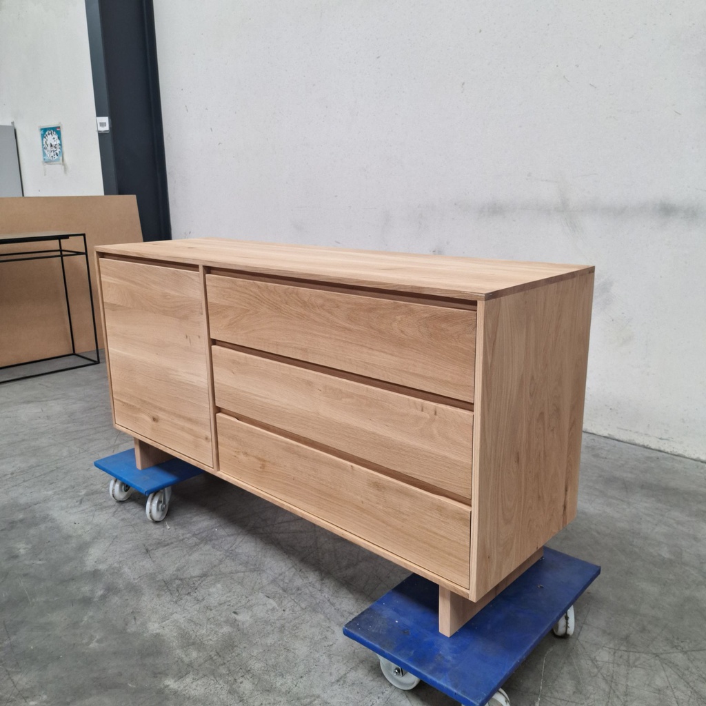 Wave sideboard