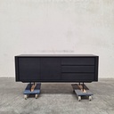 Shadow sideboard