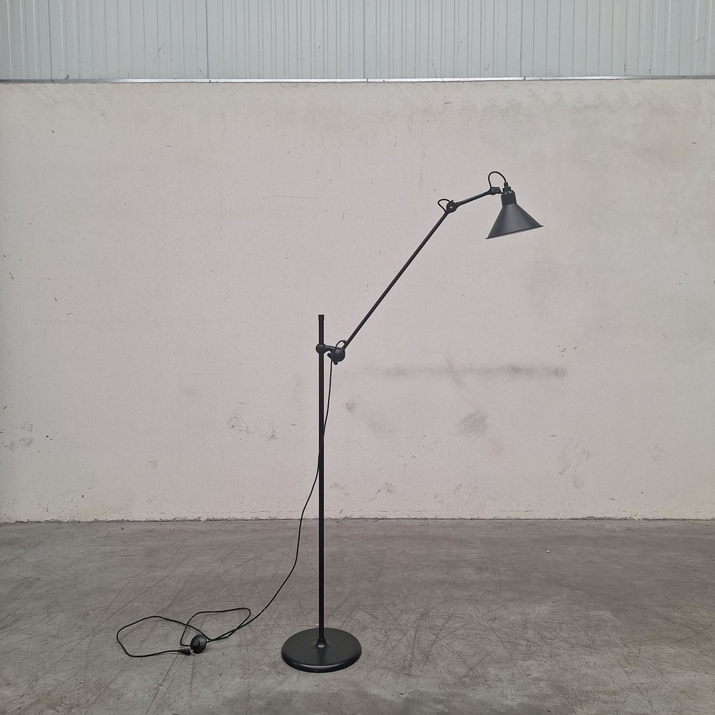 Lampe Gras 215 floor lamp by DCW