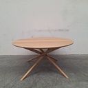 Mikado dining table