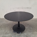 Torsion dining table