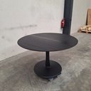 Torsion dining table