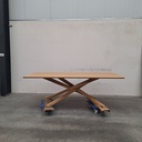 Mikado dining table