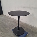 Torsion dining table