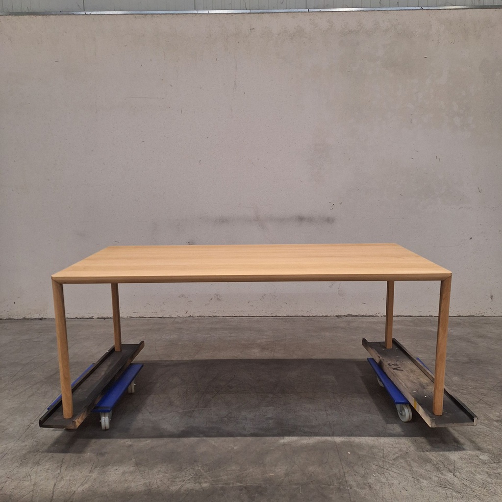 Air dining table