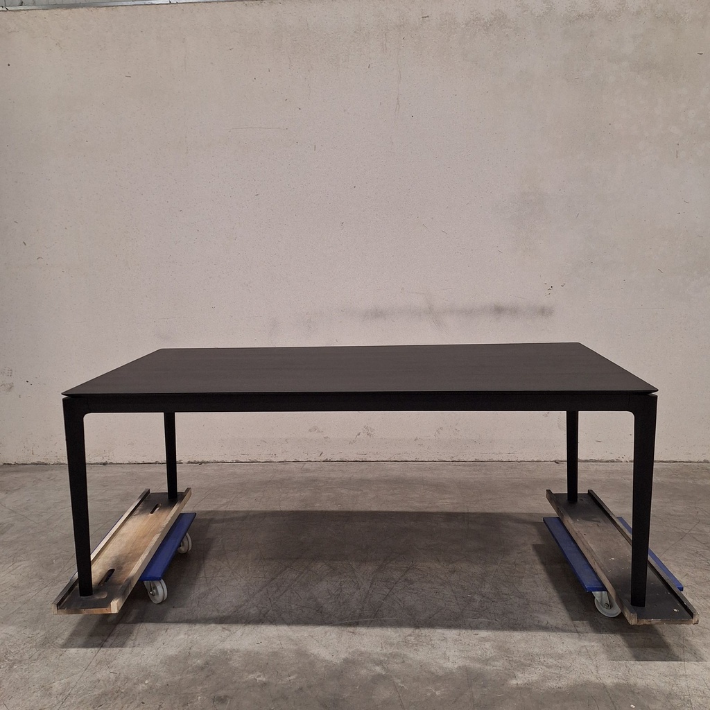 Bok dining table