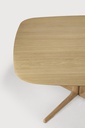 Corto dining table