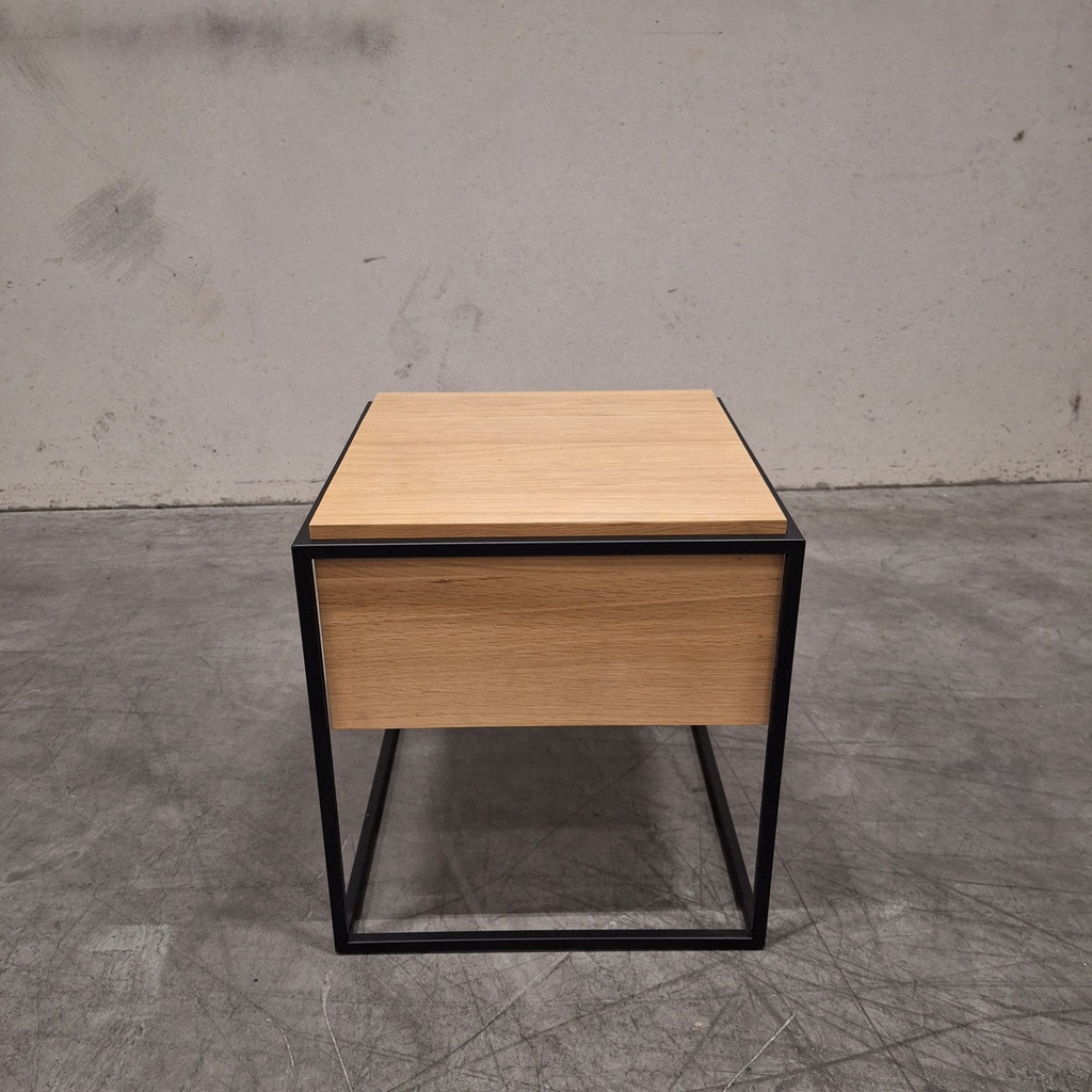 Monolit bedside table