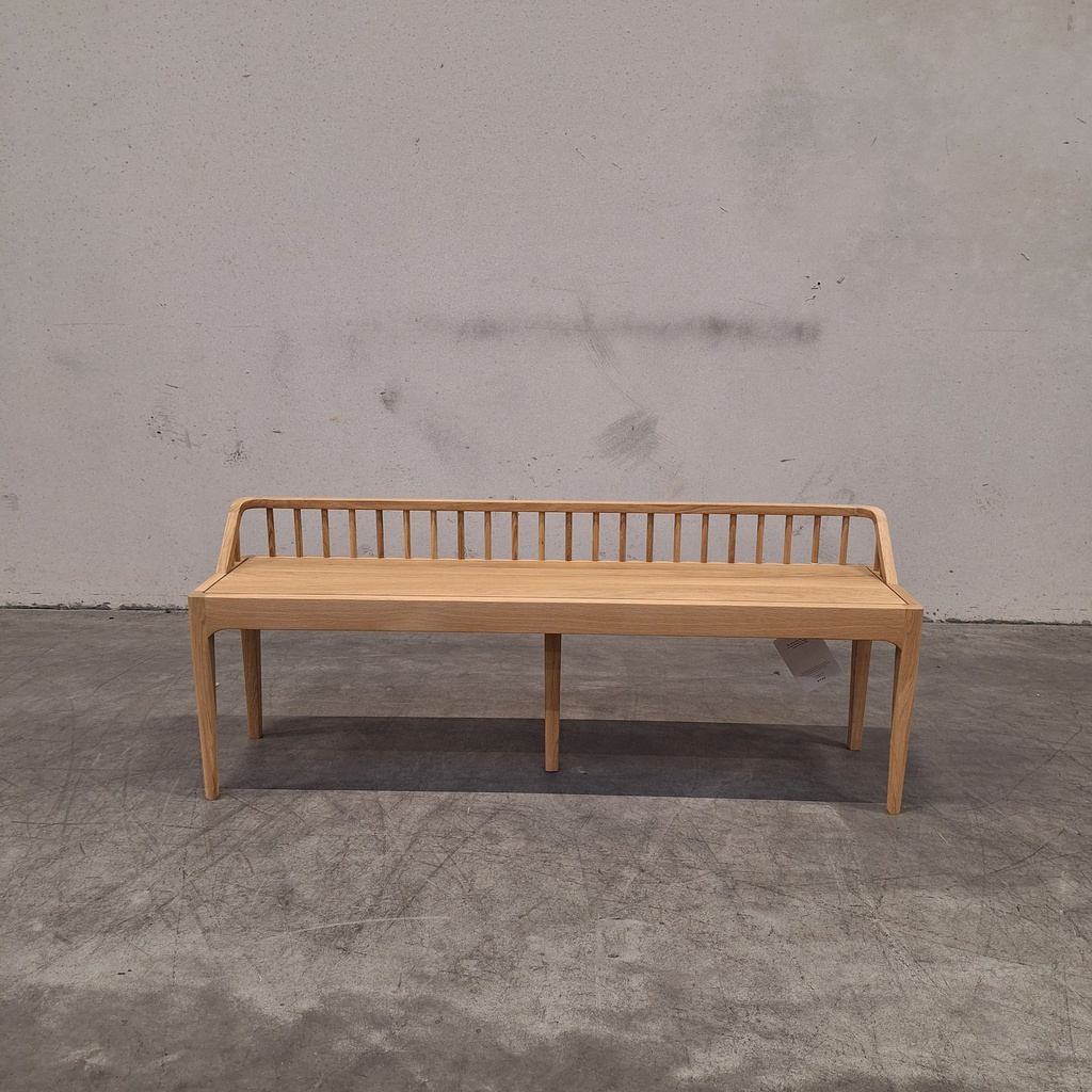 Spindle bench