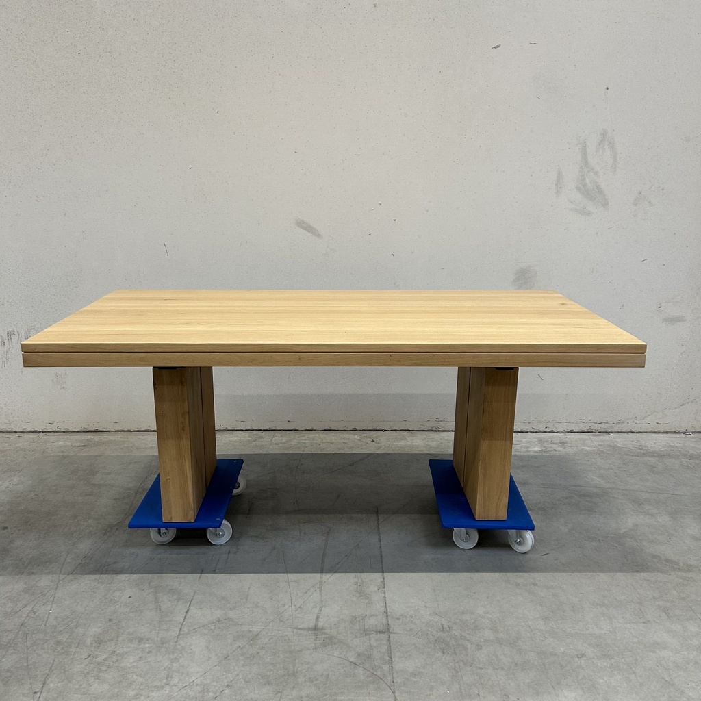 Double extendable dining table