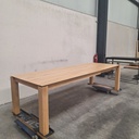 Slice extendable dining table