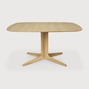 Corto dining table